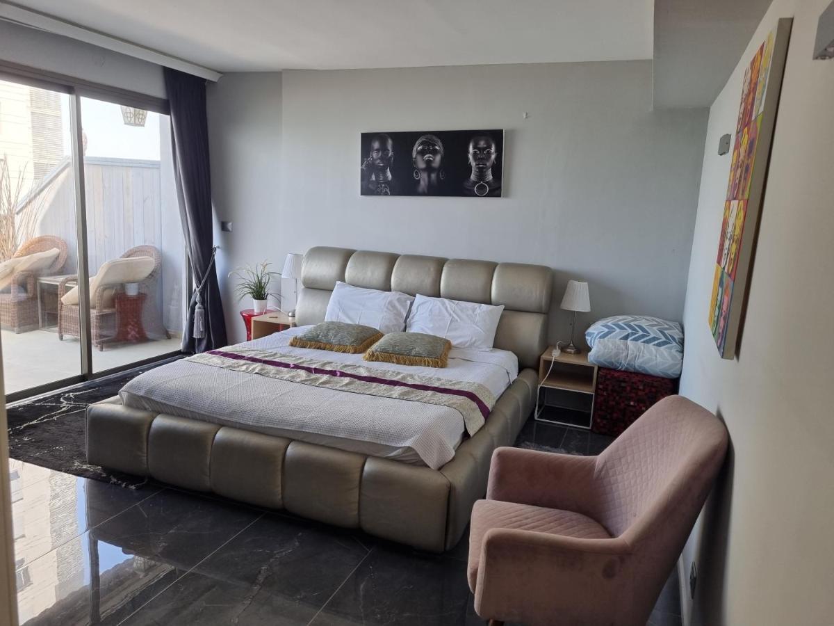 Penthouse Apartment On The Beach Bat Jam Exteriér fotografie