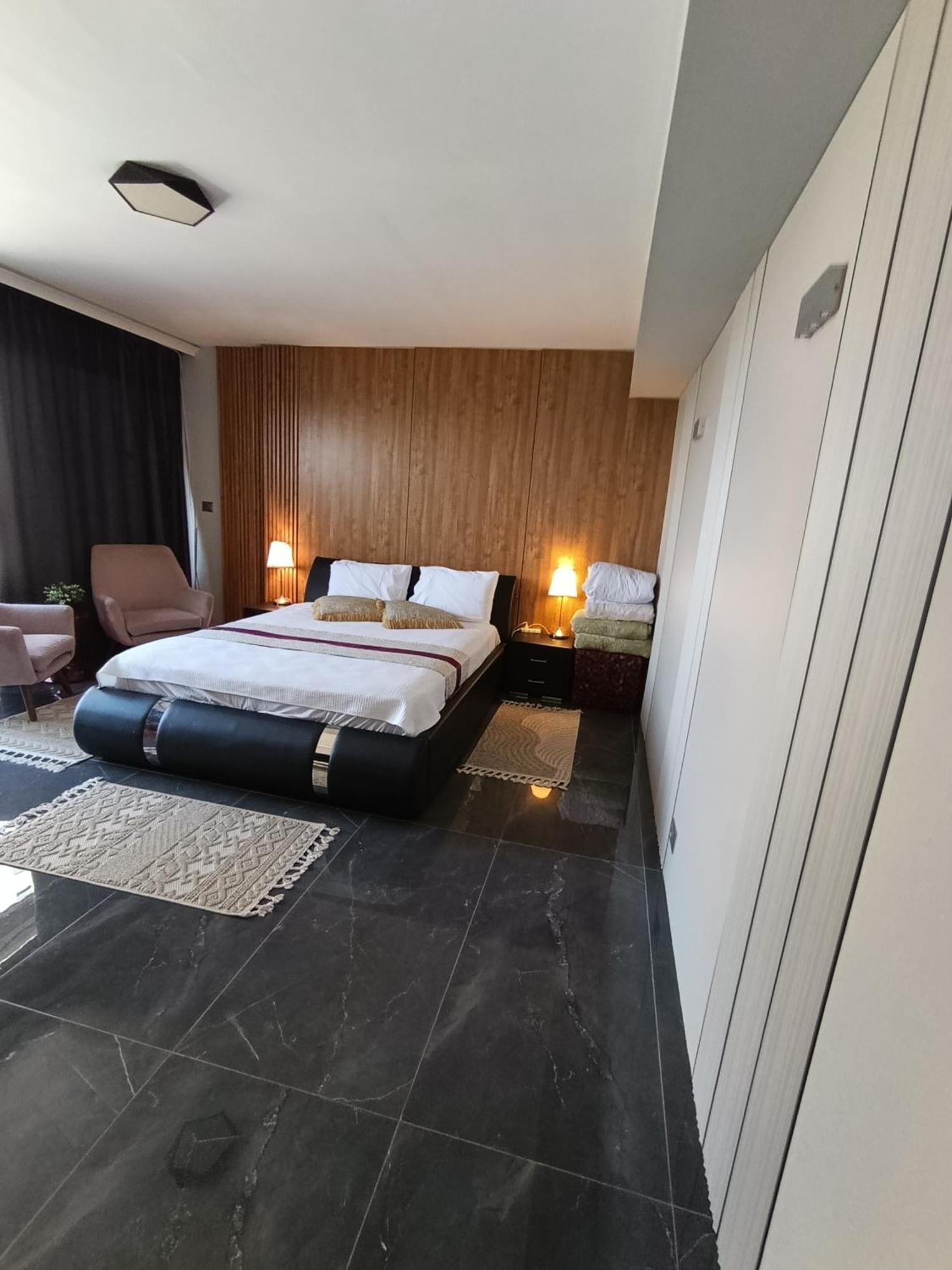 Penthouse Apartment On The Beach Bat Jam Exteriér fotografie