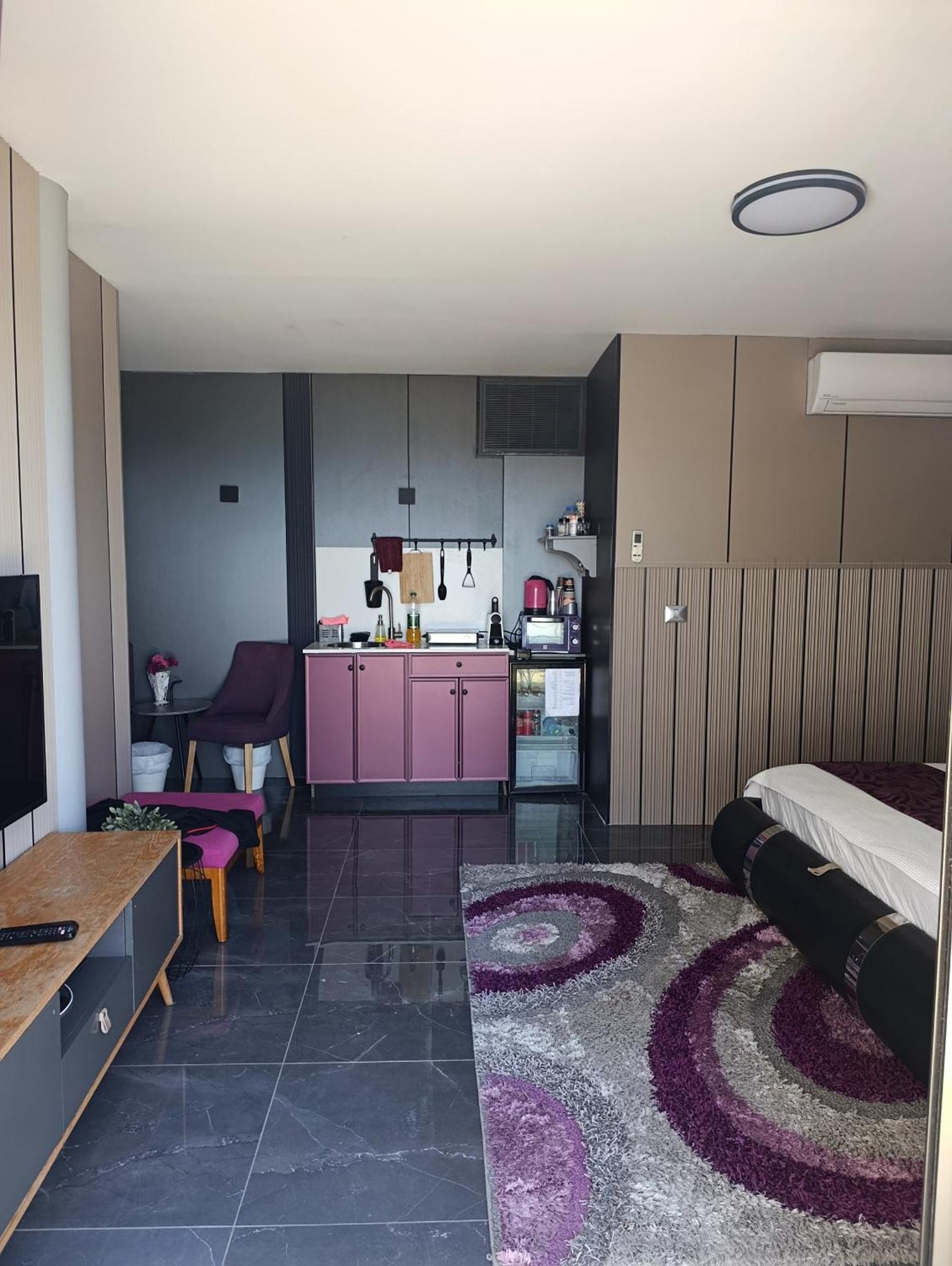 Penthouse Apartment On The Beach Bat Jam Pokoj fotografie