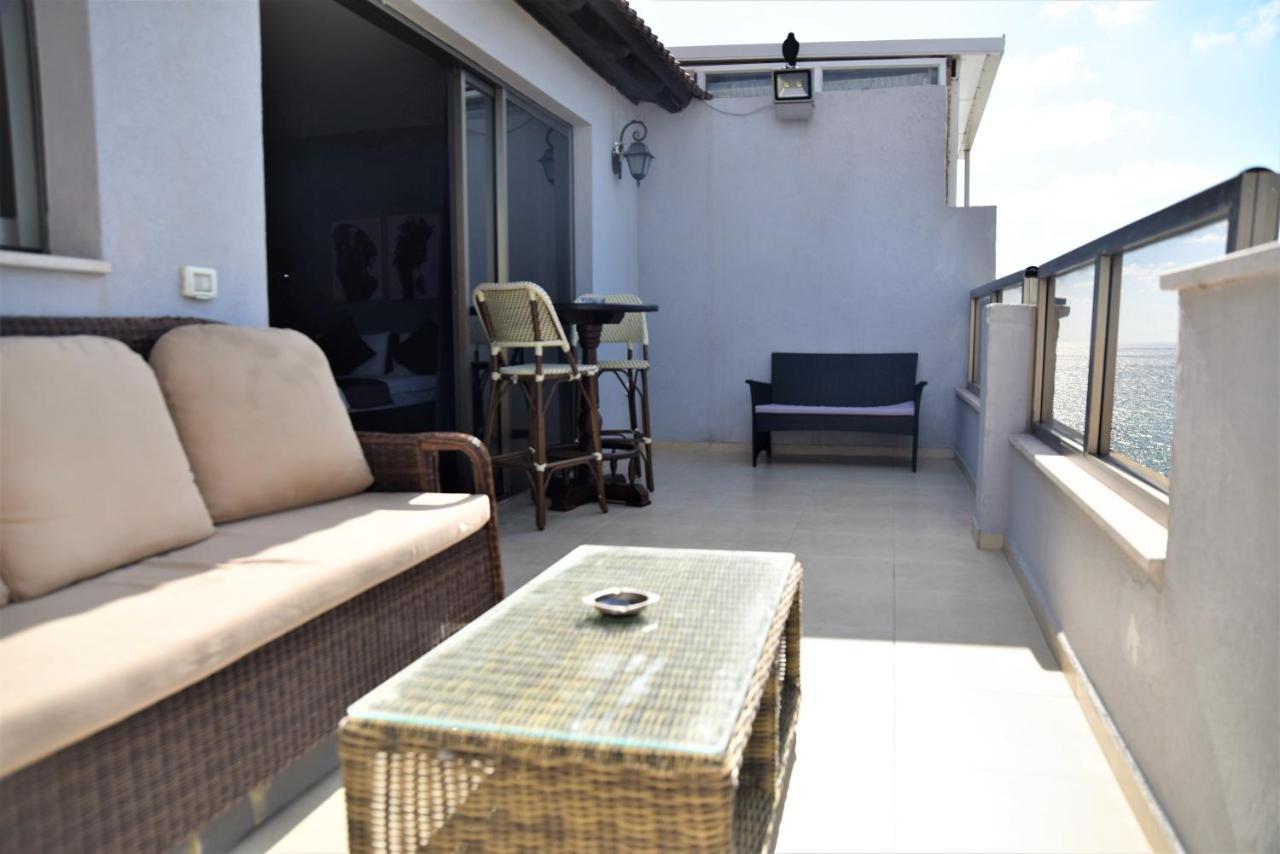 Penthouse Apartment On The Beach Bat Jam Exteriér fotografie