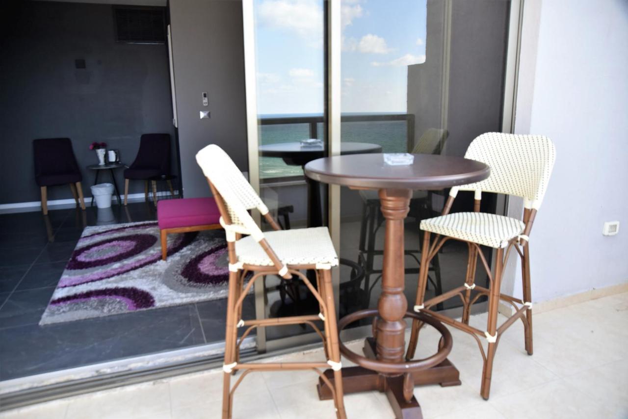 Penthouse Apartment On The Beach Bat Jam Exteriér fotografie