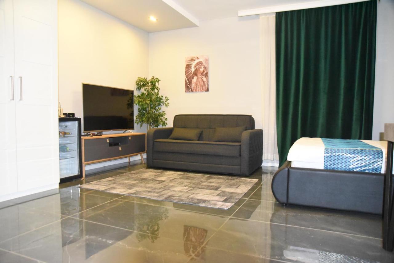 Penthouse Apartment On The Beach Bat Jam Exteriér fotografie