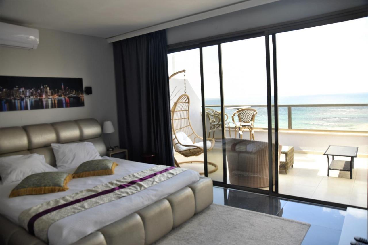 Penthouse Apartment On The Beach Bat Jam Exteriér fotografie